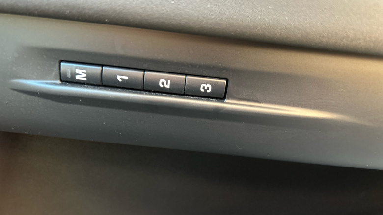 Land Rover Range Rover Evoque 2.0 D180 R-Dynamic SE 5dr Auto Diesel Hatchback